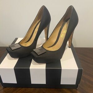 Lamb Satin Pump Primrose Black Size 7 Pumps